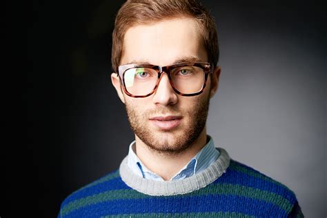 glasses for oval face male|best glasses shape for oval face.